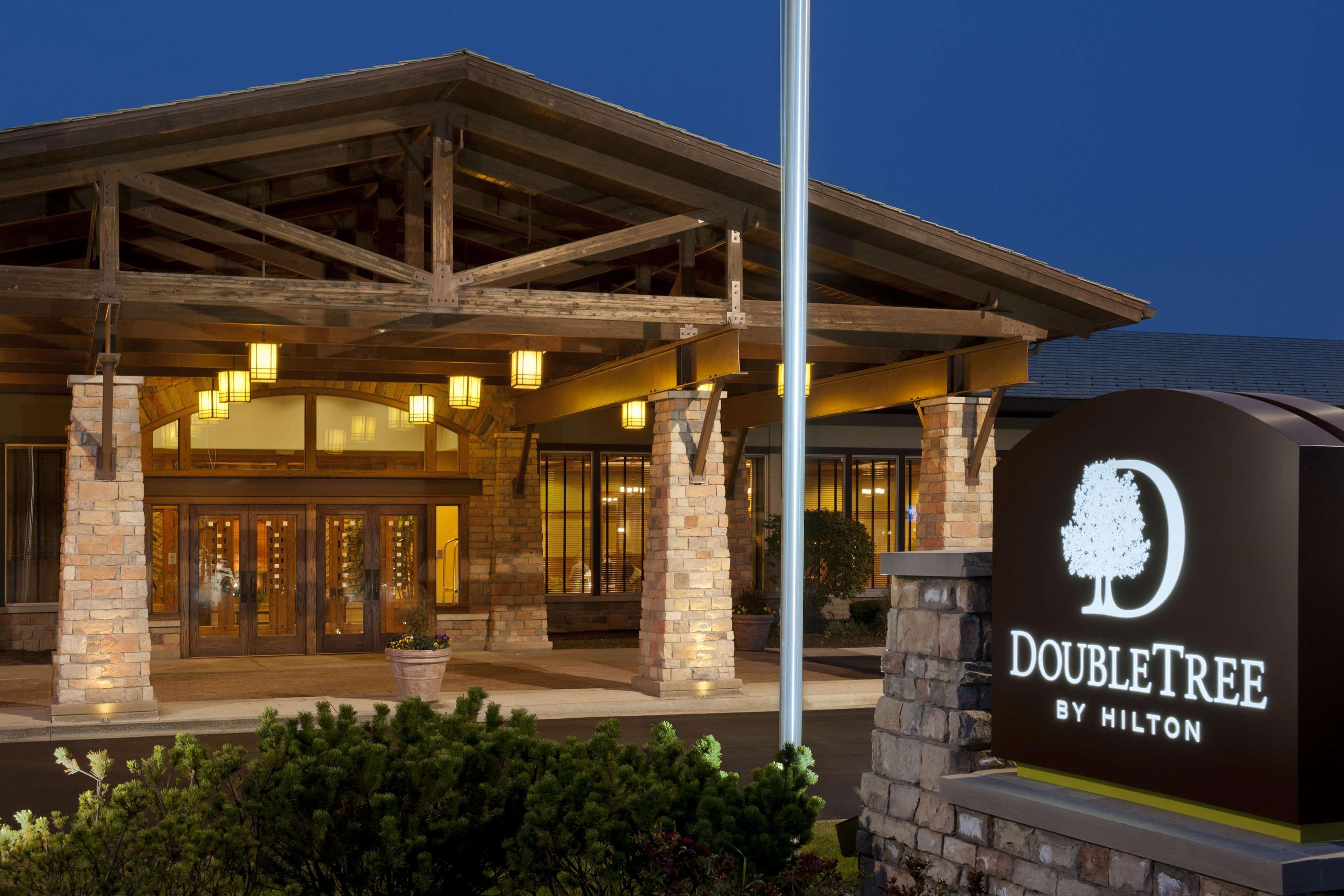 Doubletree By Hilton Libertyville-Mundelein Buitenkant foto